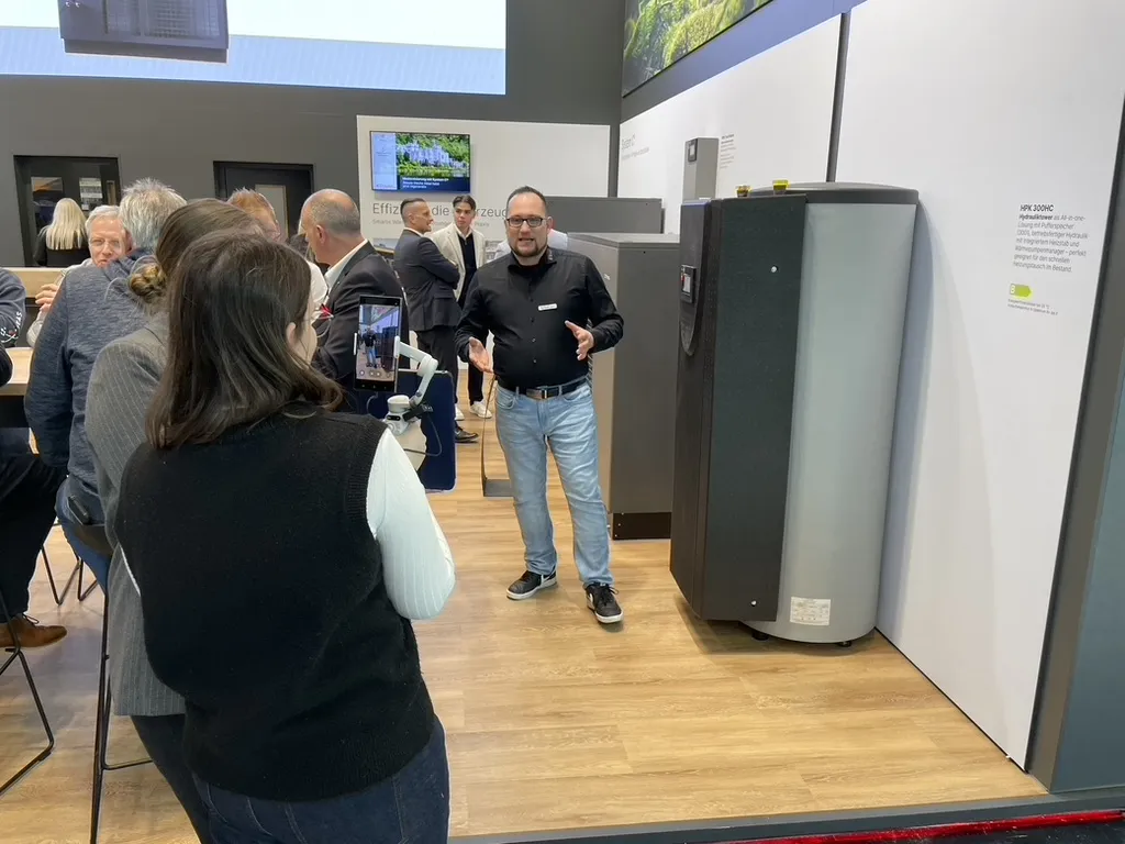 Vortrag an einem Messestand